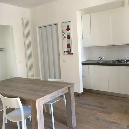 아파트 La Casa Di Rosi Al Mare