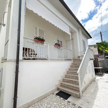 Apartment La Casa Di Rosi Al Mare